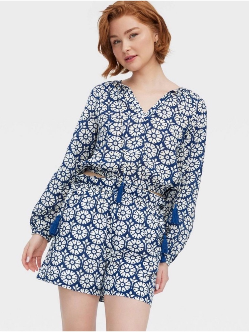 Daisy Floral Side-Tie Beach Pull-On Shorts Navy Blue - Roller Rabbit NWT szM